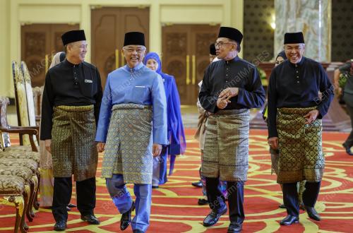 AL-SULTAN ABDULLAH RI'AYATUDDIN AL-MUSTAFA BILLAH SHAH
