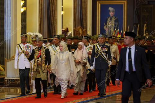 AL-SULTAN ABDULLAH RI'AYATUDDIN AL-MUSTAFA BILLAH SHAH