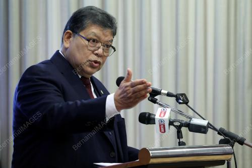 TAN SRI JOHARI ABDUL