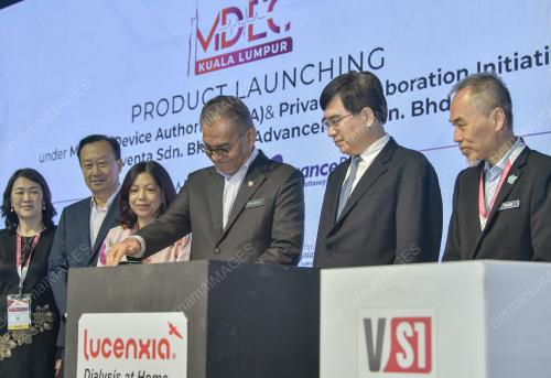 DATUK SERI DR DZULKEFLY AHMAD