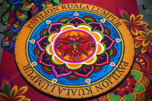 KL71_12102017_KOLAM