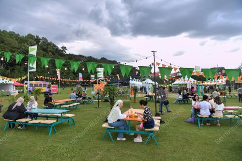 KARNIVAL ROCK N RIUH