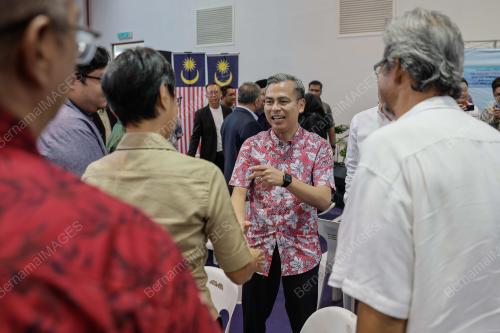 FAHMI FADZIL