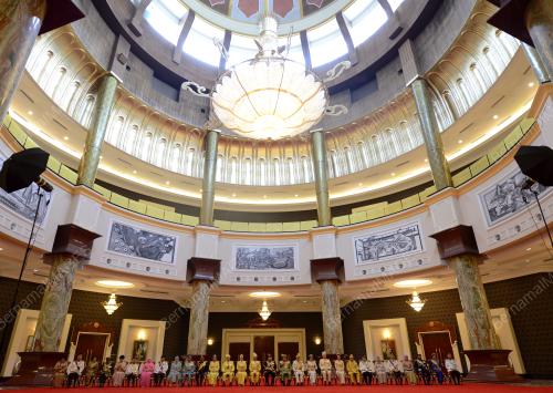 KL71_24042017_AGONG