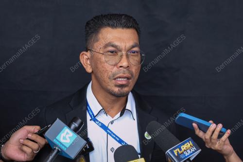MOHD FADHIL WAHAB