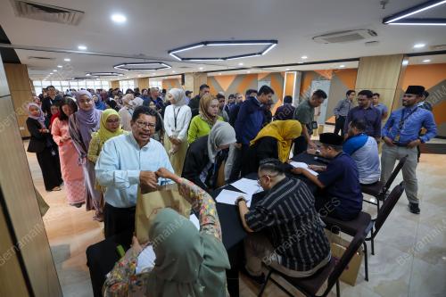 SUMBANGAN AIDILFITRI KELAB KAKITANGAN BERNAMA