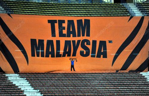 KL71_28042012_BOLA