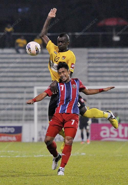 KL71_28092012_BOLA_SEPAK