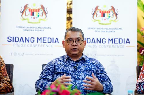 DATUK WIRA ROSLAN TAN SRI ABDUL RAHMAN