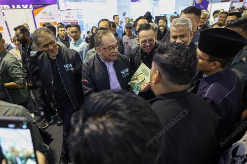 DATUK SERI ANWAR IBRAHIM