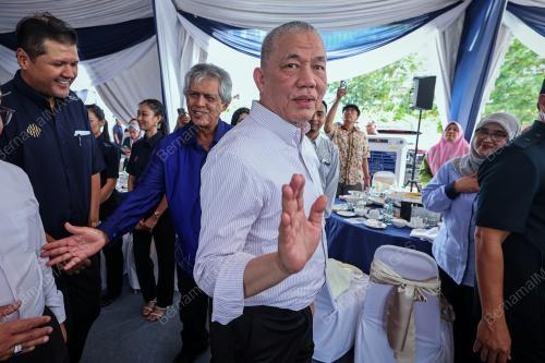 DATUK SERI FADILLAH YUSOF
