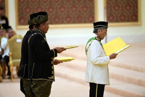 KL71_31012019_AGONG_BN201901289402