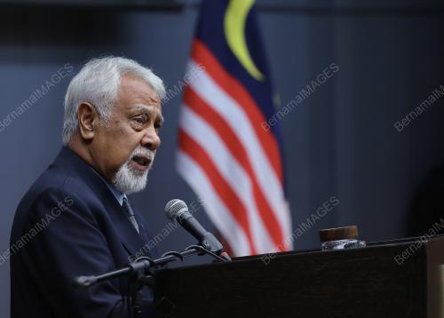 KAY RALA XANANA GUSMAO