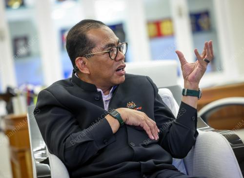 DATUK SERI MOHAMED KHALED NORDIN