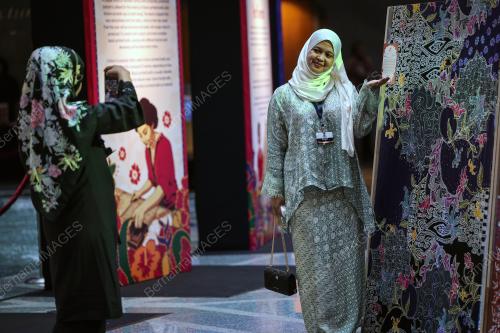 BATIK LESTARI
