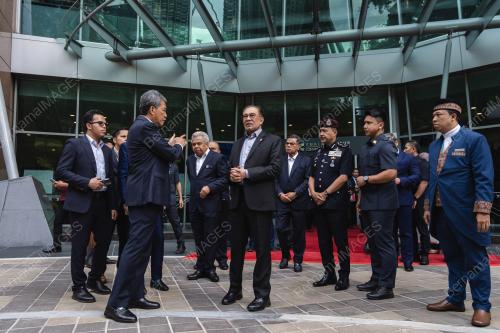 DATUK SERI ANWAR IBRAHIM