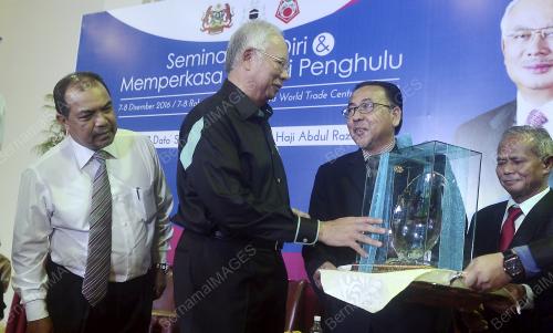 KL72_08122016_PENGHULU