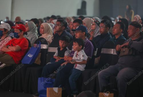PROGRAM SETAHUN BERSAMA KERAJAAN MADANI