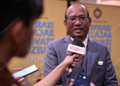 DATUK AZMAN MOHD YUSOF