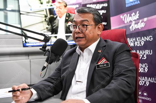 DATUK ROSLAN ABDUL RAHMAN