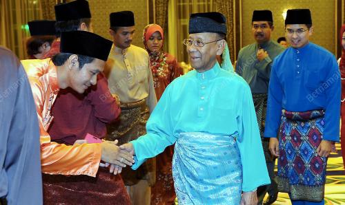 KL72_19072012_FORUM