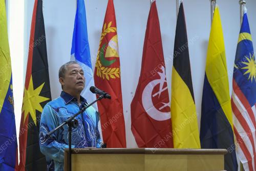 DATUK SERI FADILLAH YUSOF