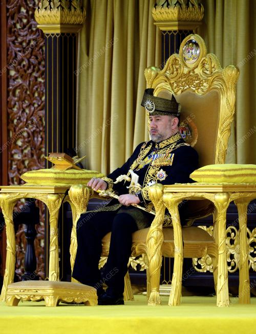 KL72_24042017_AGONG