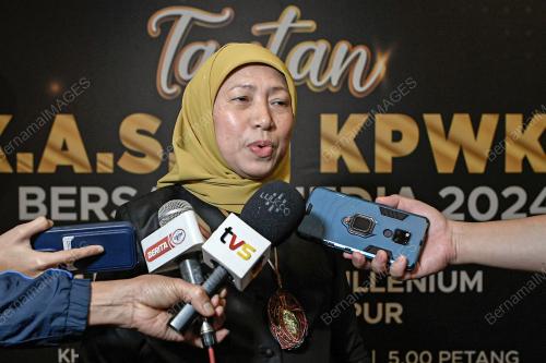 DATUK SERI NANCY SHUKRI