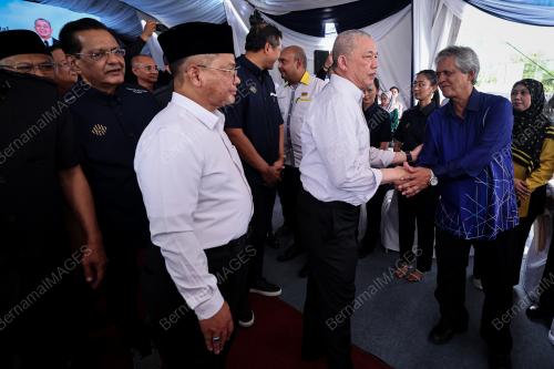 DATUK SERI FADILLAH YUSOF