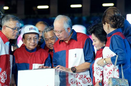 KL72_31082012_MERDEKA