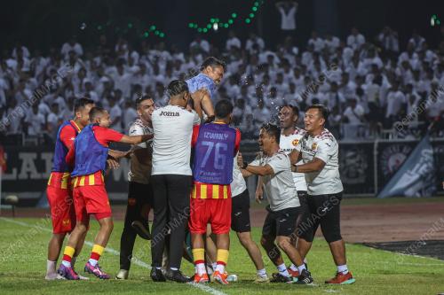 PIALA FA