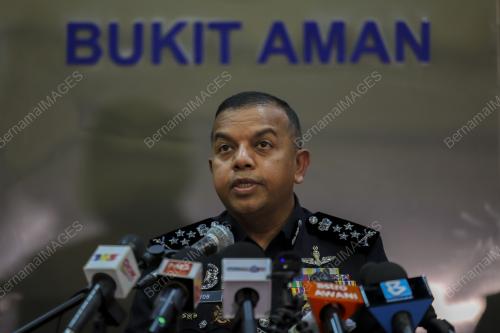 DATUK SERI AYOB KHAN MYDIN PITCHAY
