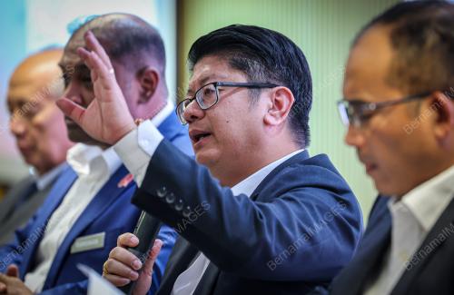 DATUK EWON BENEDICK