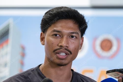 MUHAMMAD AZEEM FAHMI