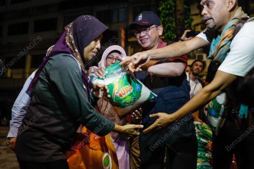DATUK DR MOHD NA`IM MOKHTAR