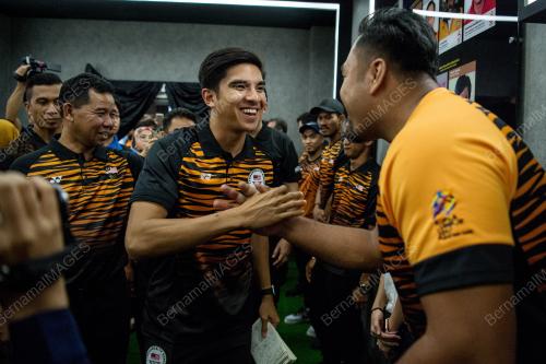 KL73_08082018_MSN_BN201808075187