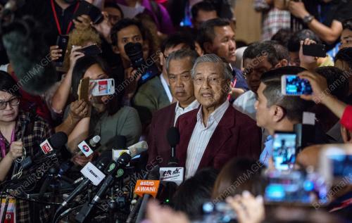 KL73_09052018_AMANAT_TUN_M