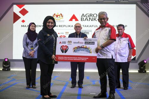 DATUK SERI DR RONALD KIANDEE