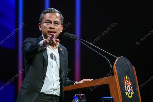 FAHMI FADZIL