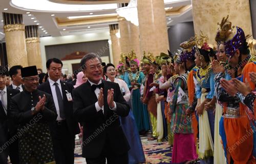 KL73_13032019_AGONG_BN201903123189