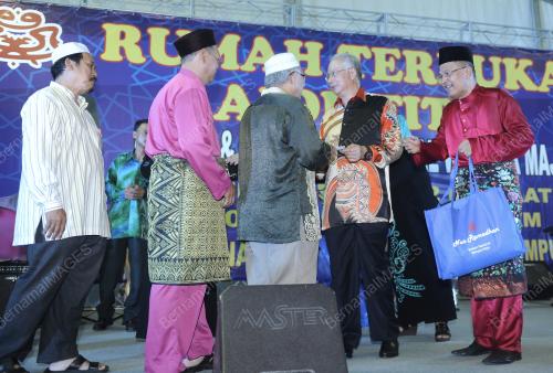 KL73_14092012_PM_RAYA