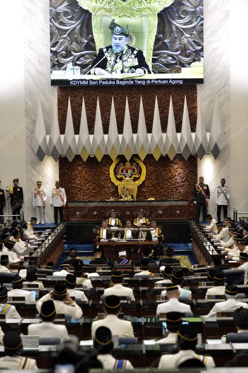 KL73_17072018_AGONG_BN201807163289