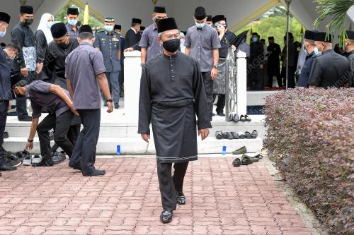 TAN SRI MUHYIDDIN YASSIN