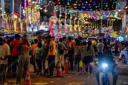 PERSIAPAN AKHIR DEEPAVALI