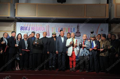 KL74_02052017_BUKU_BN197001012044