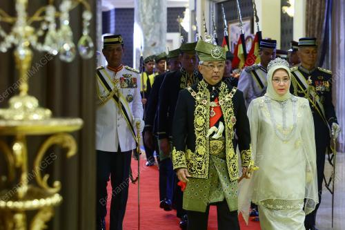 AL-SULTAN ABDULLAH RI'AYATUDDIN AL-MUSTAFA BILLAH SHAH