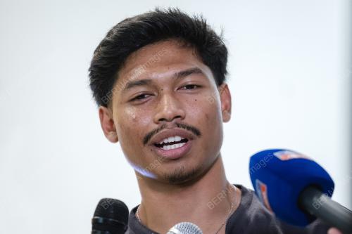 MUHAMMAD AZEEM FAHMI