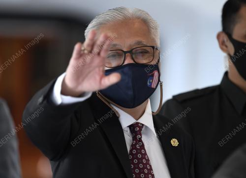 DATUK SERI ISMAIL SABRI YAAKOB