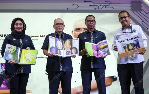 DATUK SERI DR RONALD KIANDEE
