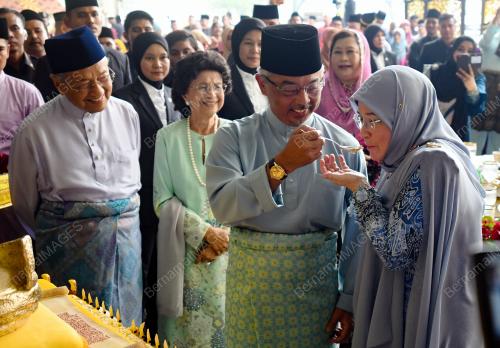 KL74_09092019_AGONG_BN201908208625